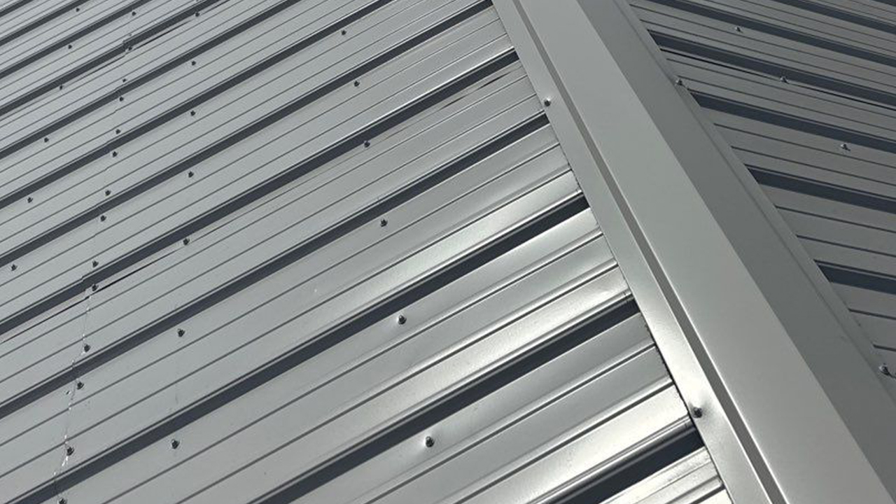 Outer Banks NC metal roof services